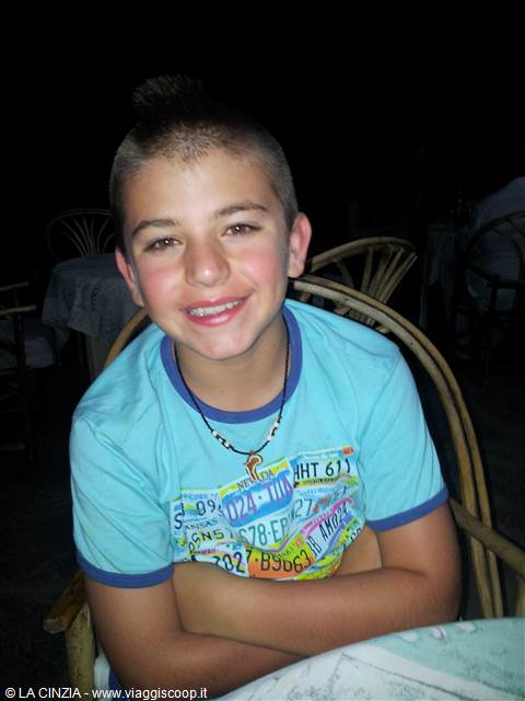 ANDREA A CENA DA SPUNTINO A WATAMU