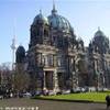 Il Rathaus con dietro la torre della televisione di Alexander Plaz GERMANIA 