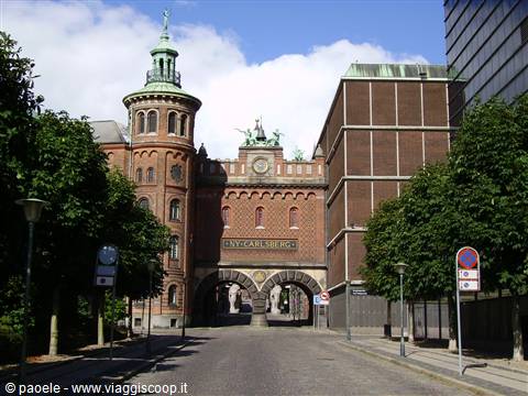 Verso la fabbrica Carlsberg