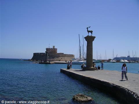 Il porto di Rodi, ex Colosso