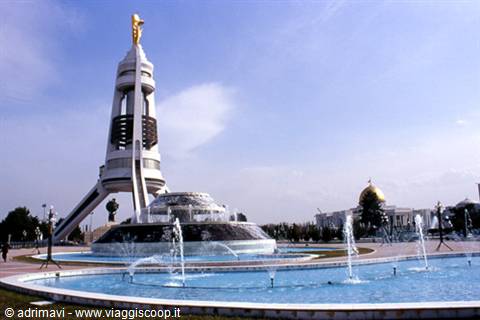tower of indipendence - Ashgabad