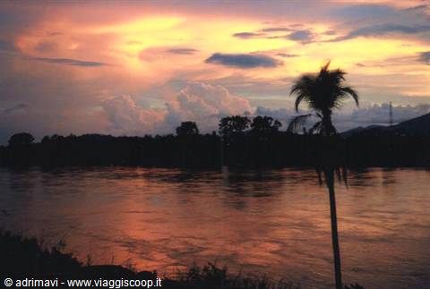 Viaggio lungo il Mekong: da Luang Prabang a Huay Xai