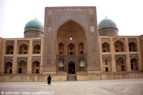 Bukhara - madrasa di Mir-i-Arab