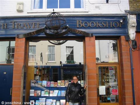 LA LIBRERIA DEI VIAGGI DEL FILM"NOTTING HILL"