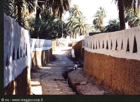 Fra i vicoli di Ghadames