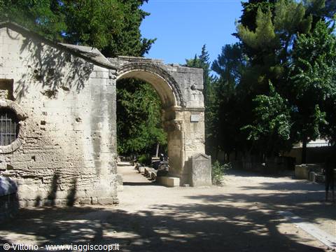 ARLES
