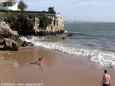 CASCAIS, SULL'ATLANTICO CON 21°C IL 28 DICEMBRE 2010