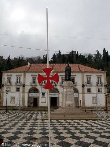TOMAR, D'INTORNI DI LEIRIA, CAPITALE MONDIALE, HEADQUARTER DEI CAVALIERI TEMPLARI
