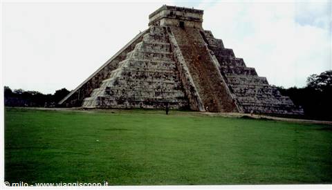 el castillo - chichen itza