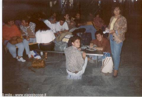 prima della partenza....invio di cartoline...