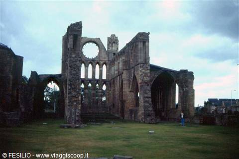 ELGIN - LA CATTEDRALE