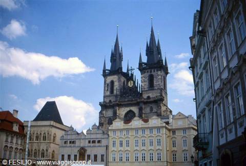 PRAGA