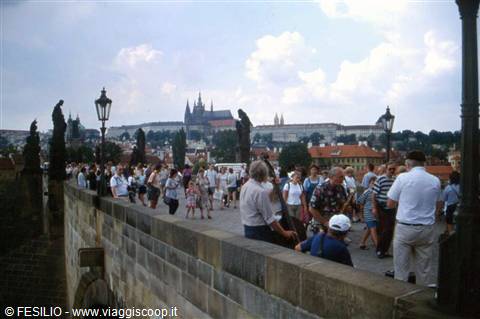 PRAGA