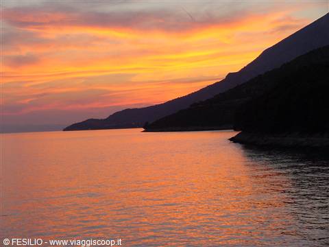 VERSO HVAR