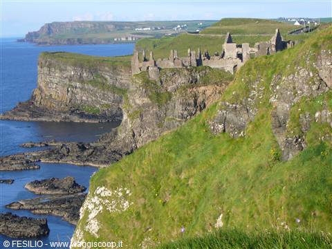 DUNLUCE CASTLE