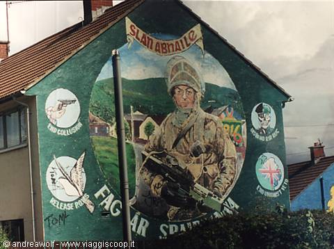 Belfast, murales zona cattolica Falls Road
