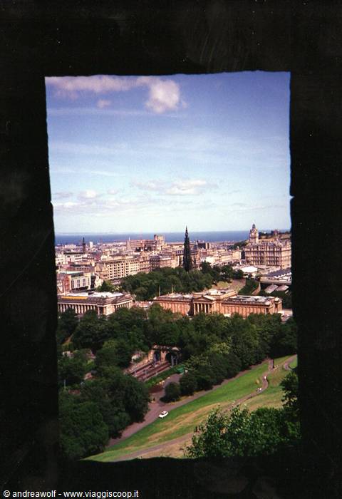 Panorama di Edinburgo dal Castello