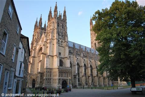 Cattedrale di Canterbury al tramonto