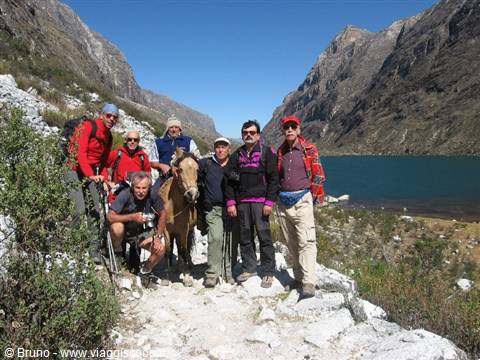 Trekking nella Cordillera Blanca - Il gruppo nella seconda tappa