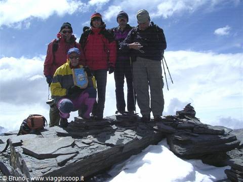 In vetta al Chacaltaya (5395 m)