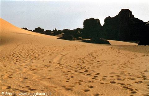 Sahara algerino-Youf Ahakit