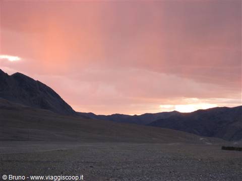 Tramonto a Olgii