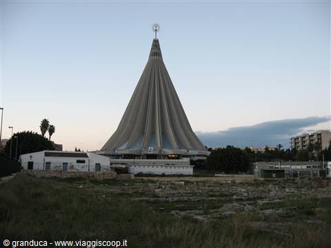 Siracusa:Santuario della Madonna delle Lacrime