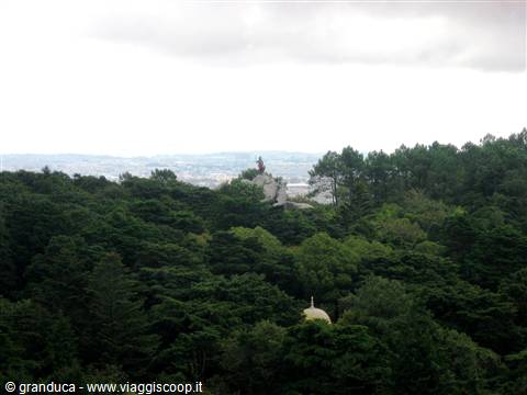 Parco : il monumento al Guerriero