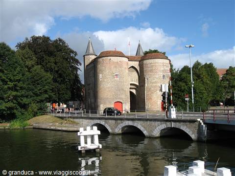 Bruge : porta Gand