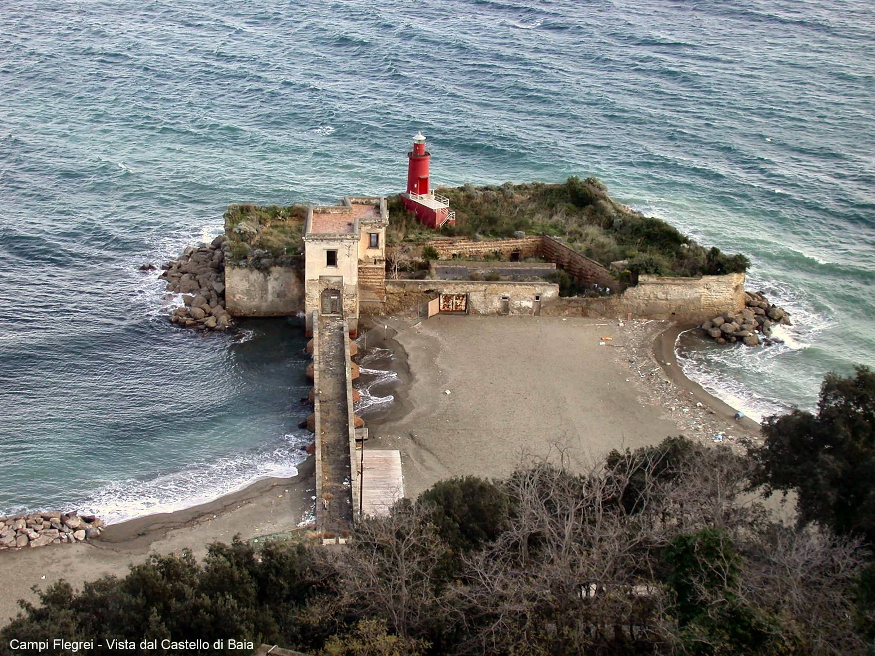 Campi Flegrei - Castello di Baia