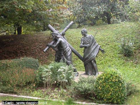 Chiampo - Santuario di Chiamo - La via Crucis