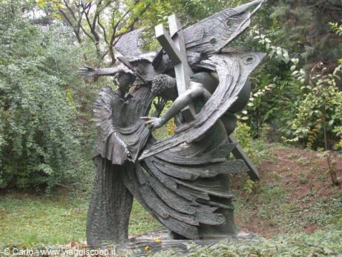 Chiampo - Santuario di Chiamo - La via Crucis