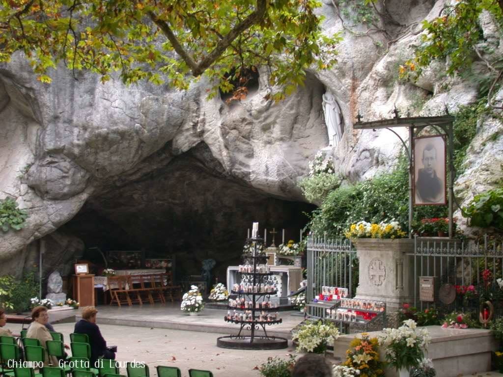 Chiampo - Grotta di Lourdes