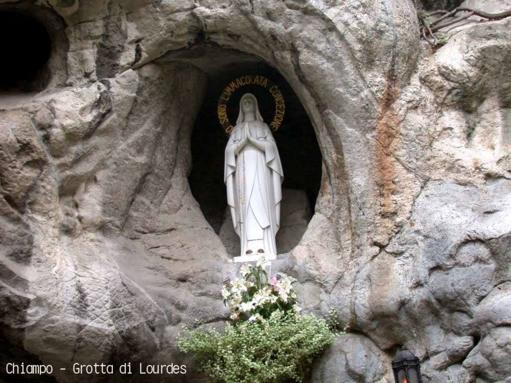 Chiampo - Grotta di Lourdes