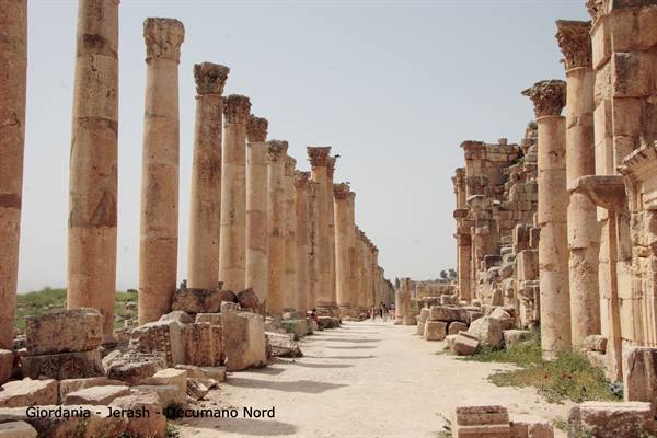 Giordania - Jerash - Decumano Nord