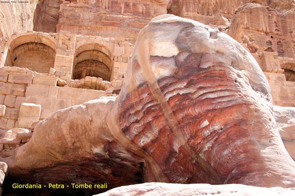 Giordania - Petra - le tombe reali