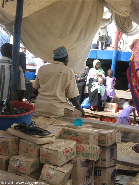 La barca per Ndau...