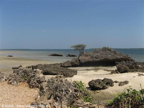 la spiaggia di Ndau...