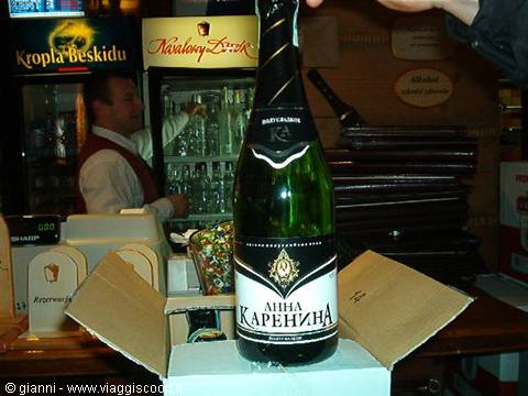 "Anna Karenina" - champagne russo: chissà cosa ne pensa Tolstoj???...