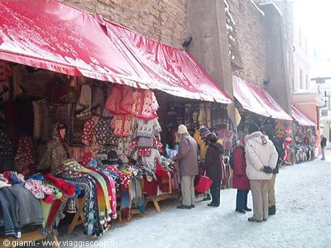 Tallin: Centro Storico, il mercatino a meno otto.