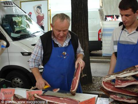 Mercato del venerdì