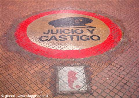 Particolare di Plaza de Mayo nel novembre 2004.