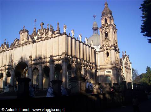 Addis Abeba, Cattedrale Santissima Trinità