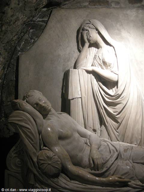 Christ Church Cathedral all'interno della cripta