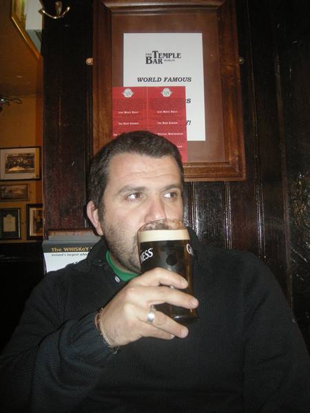 Cosa meglio di una Guinness in Temple Bar per finire la giornata??? :o)