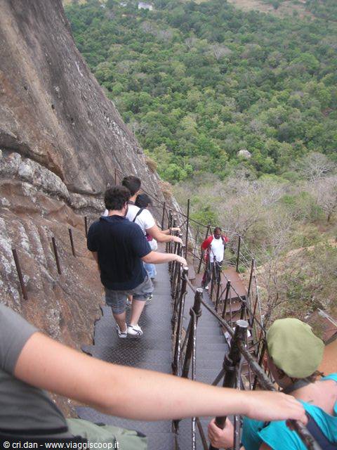 Fortezza di Sigiriya - la discesa