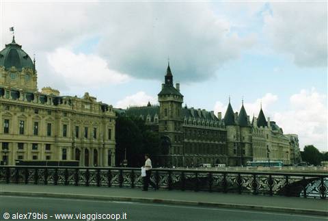 CONCIERGERIE