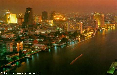 Bangkok by night