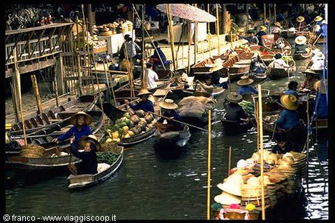 mercato galeggiante bangkok