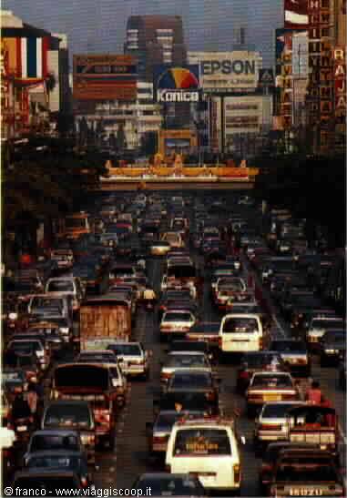 bangkok traffico